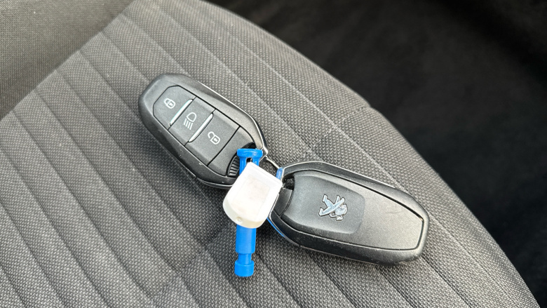 Peugeot 2008 1.2 PureTech Active Premium 5dr Petrol Estate